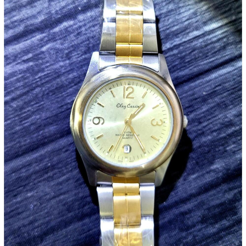 Rare‎ Vintage Oleg Cassini Mens Designer Watch W Box Papers